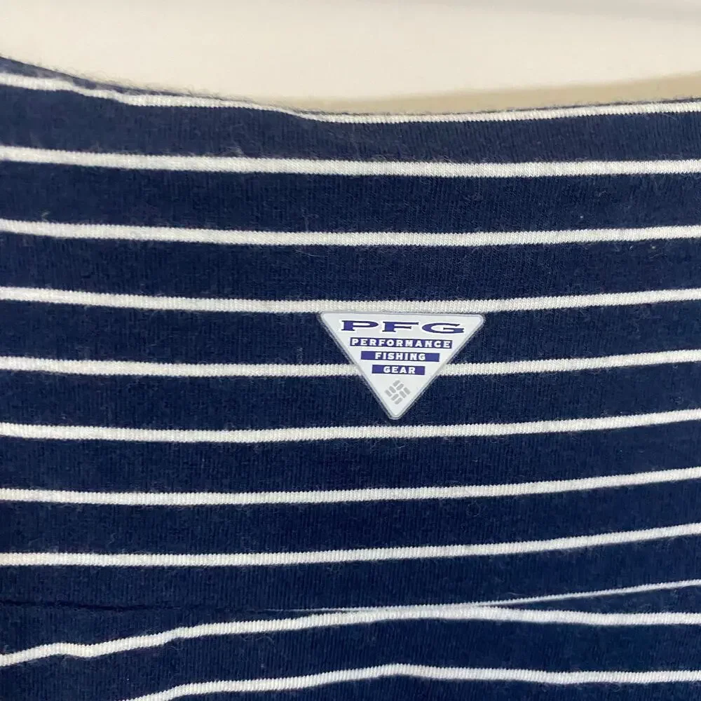 Columbia PFG Navy Blue & White Striped Pull On Knee Length Skirt Omni Wick Sz L